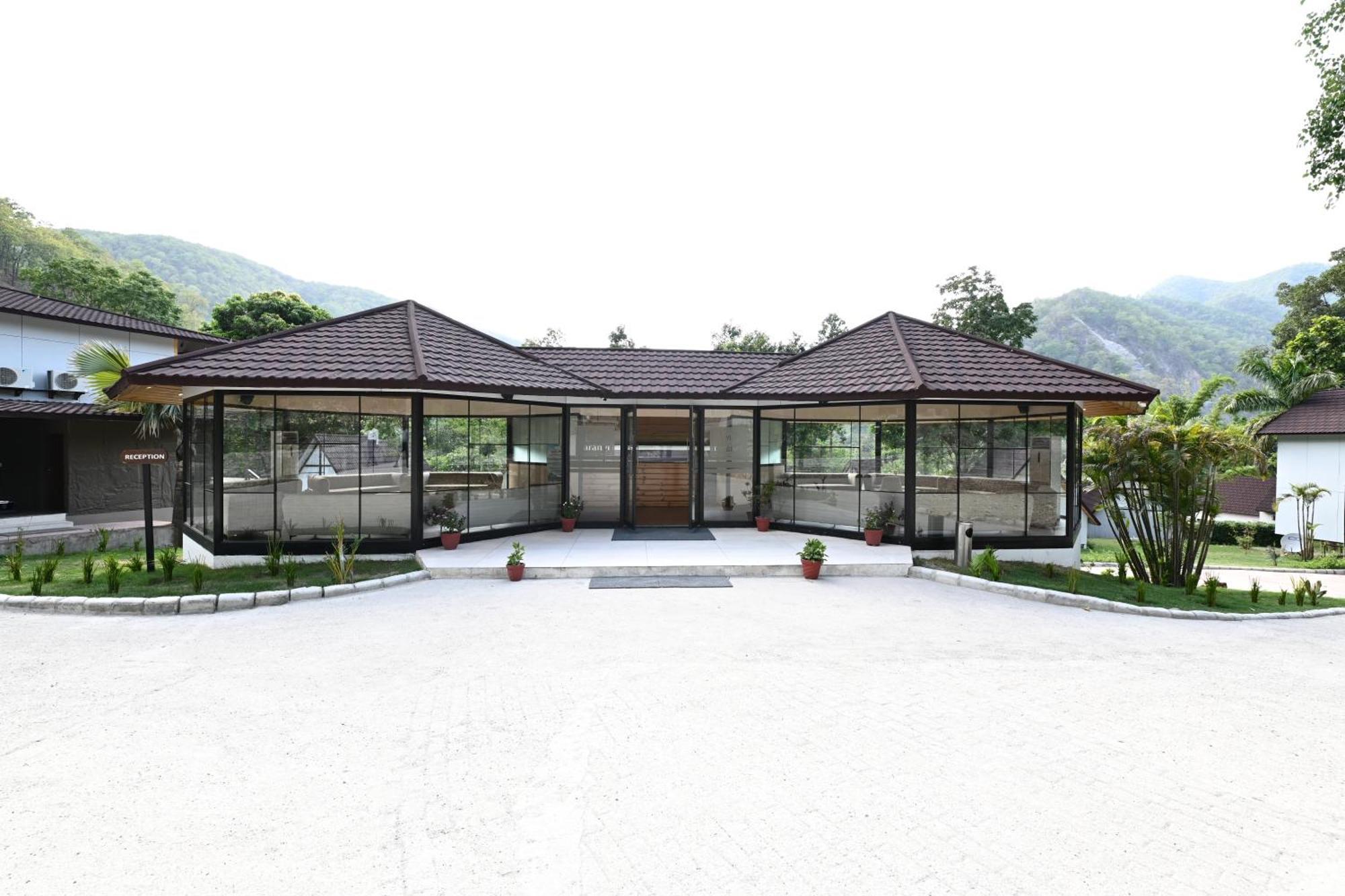 Welcomheritage Tarangi Ramganga Resort Marchula Ngoại thất bức ảnh