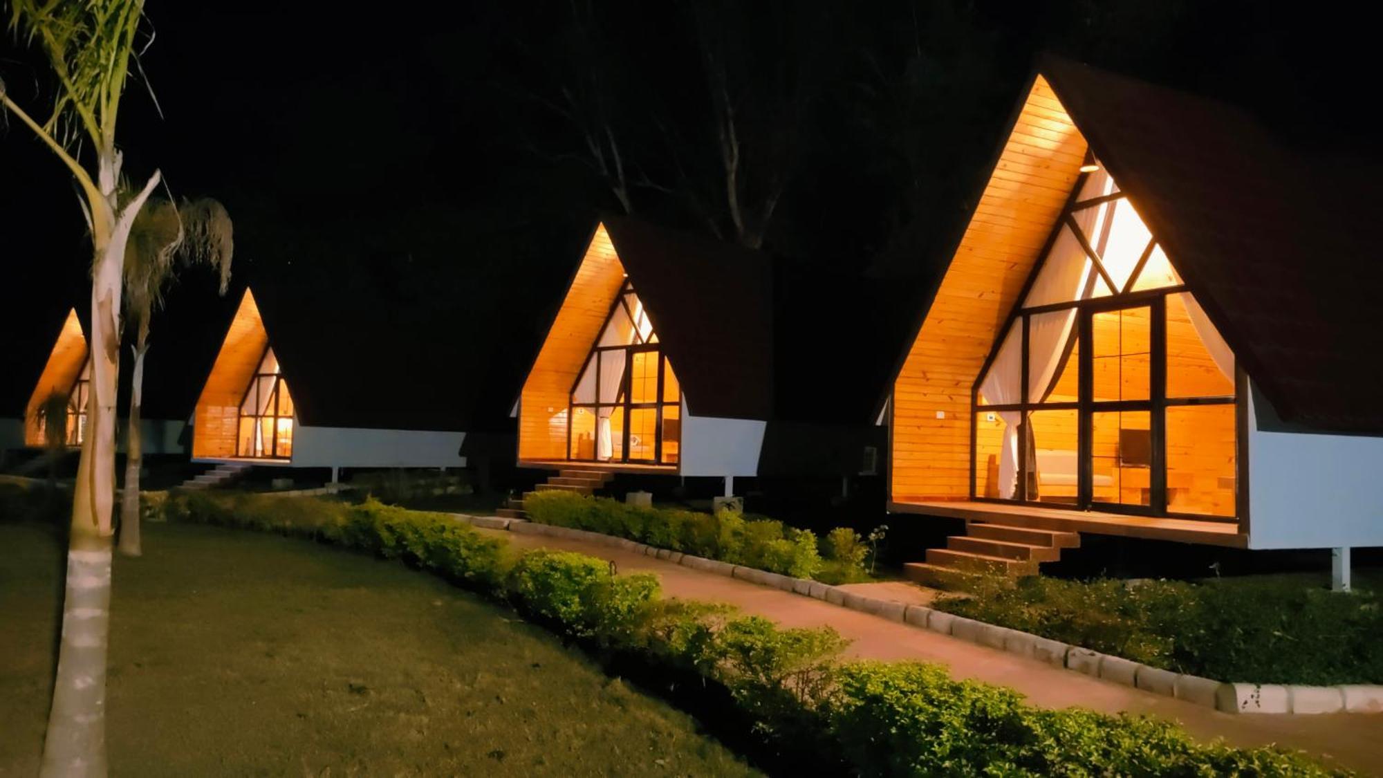Welcomheritage Tarangi Ramganga Resort Marchula Ngoại thất bức ảnh