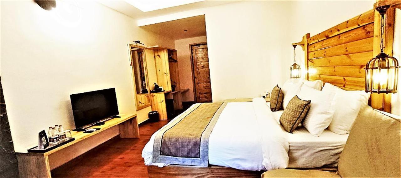 Welcomheritage Tarangi Ramganga Resort Marchula Ngoại thất bức ảnh